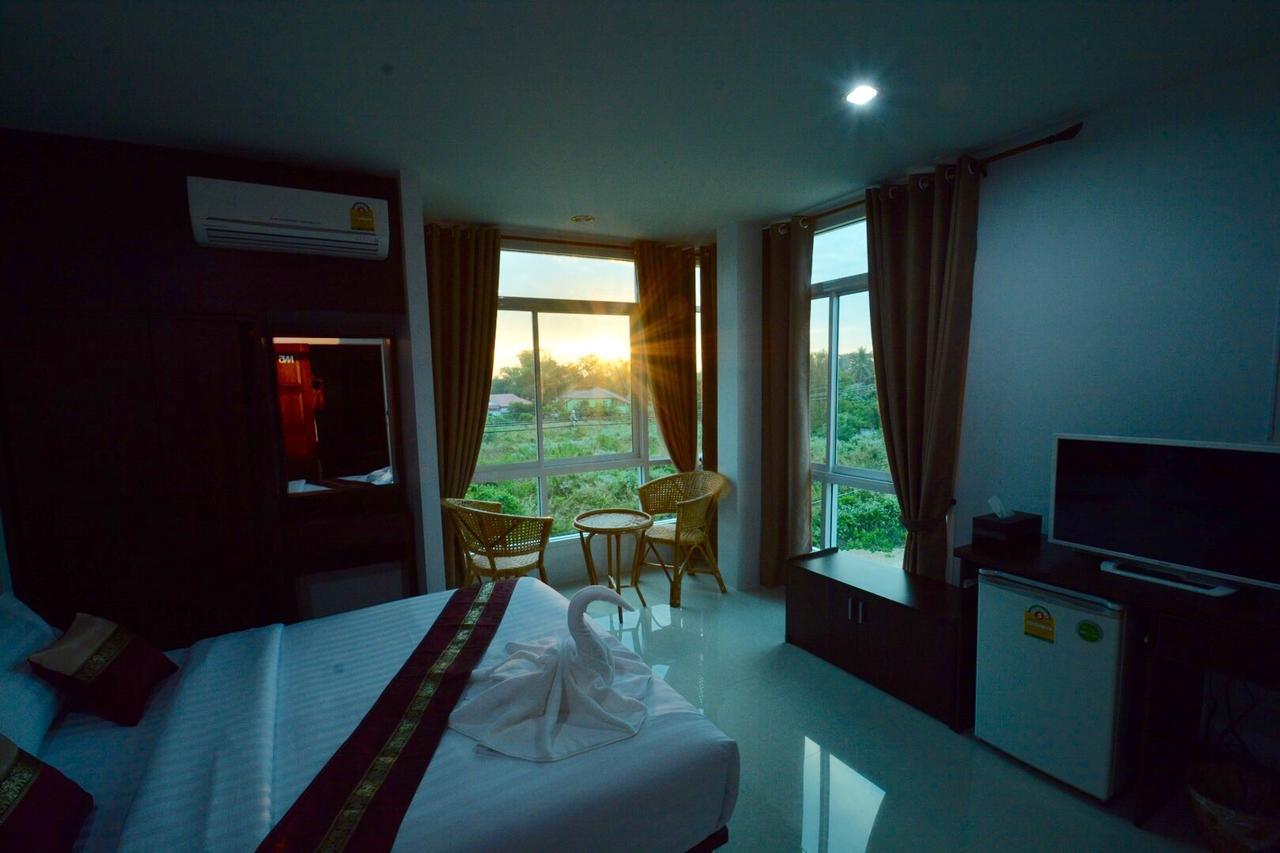 หมื่นช้างน่านบูทีคhotel エクステリア 写真